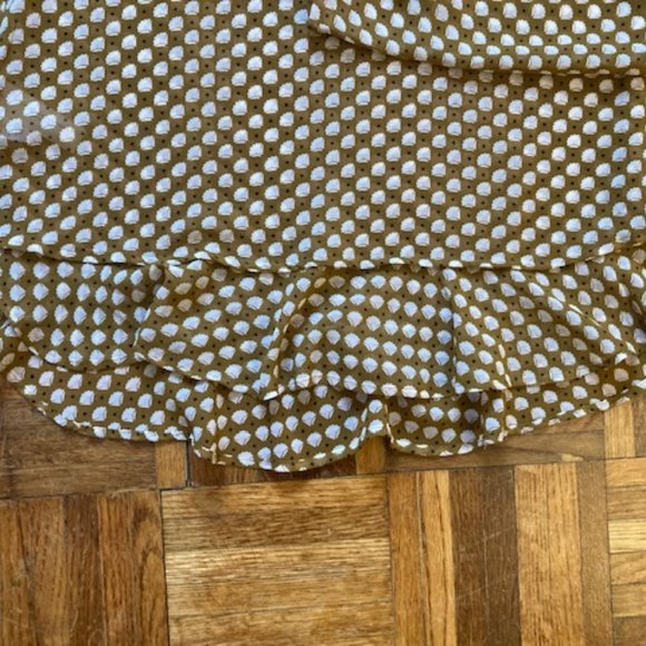 Ann Taylor Loft Tan and White Patterned Flowy Long sleeve Blouse Size Small - Picture 3 of 8